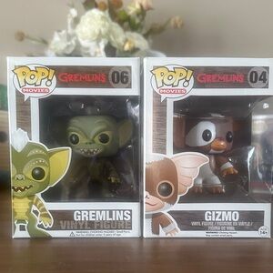 Funko Gremlins and Gizmo Vinyl Figures - Green and Brown